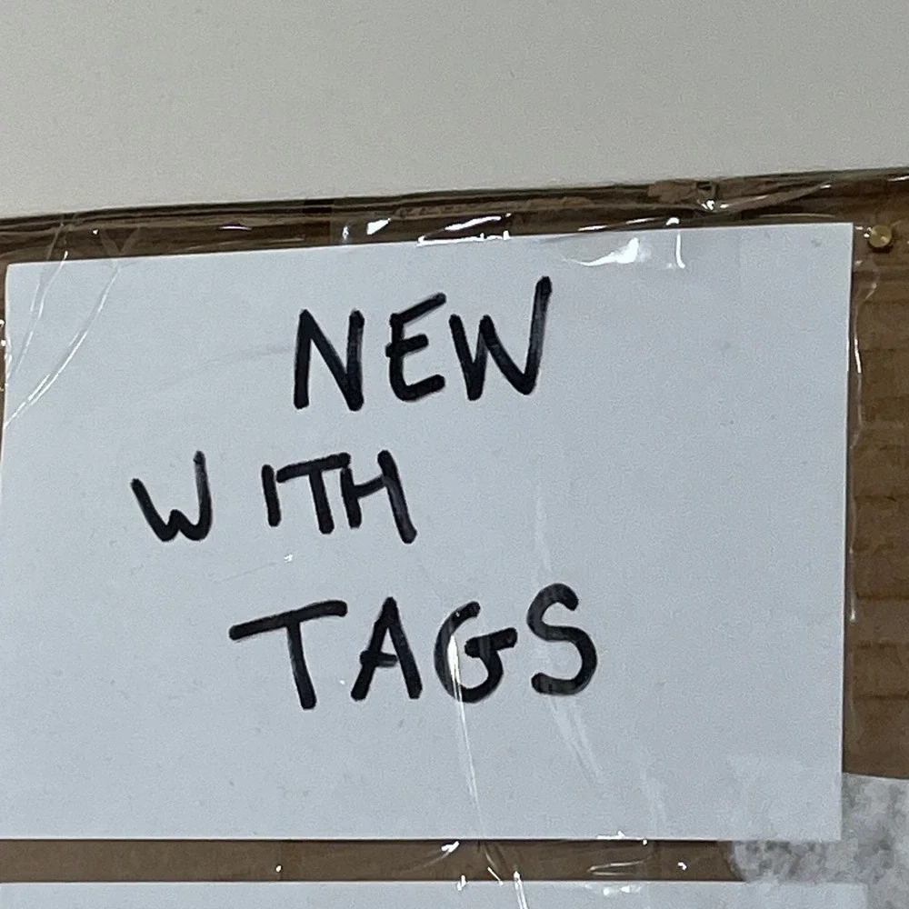 Fabletics new tags